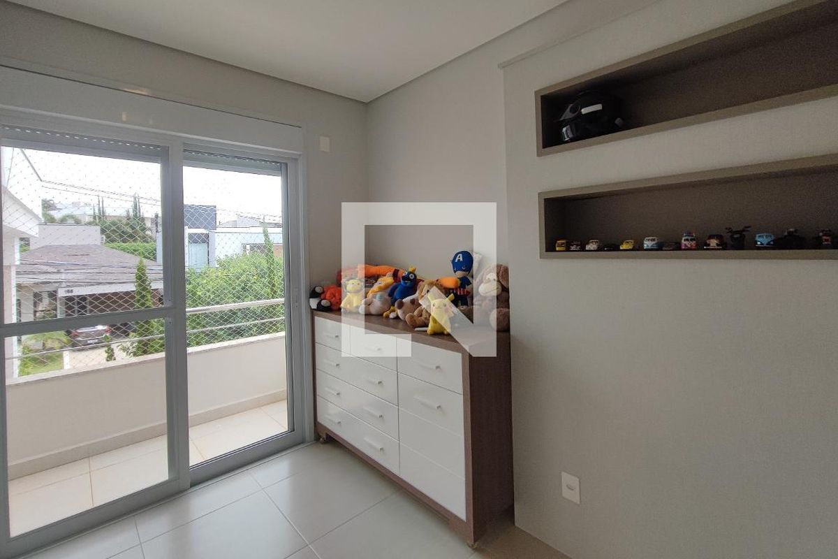 Casa à Venda - Swiss Park, 4 Quartos,  267 m2 em , Campinas - sp | SoloBR