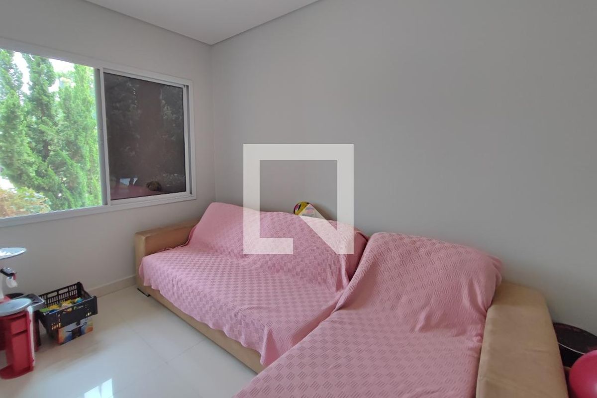 Casa à Venda - Swiss Park, 4 Quartos,  267 m2 em , Campinas - sp | SoloBR