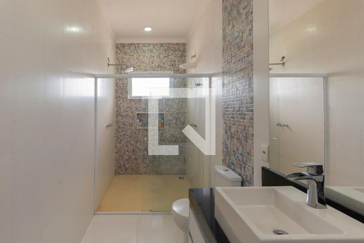 Casa à Venda - Swiss Park, 4 Quartos,  320 m2 em , Campinas - sp | SoloBR