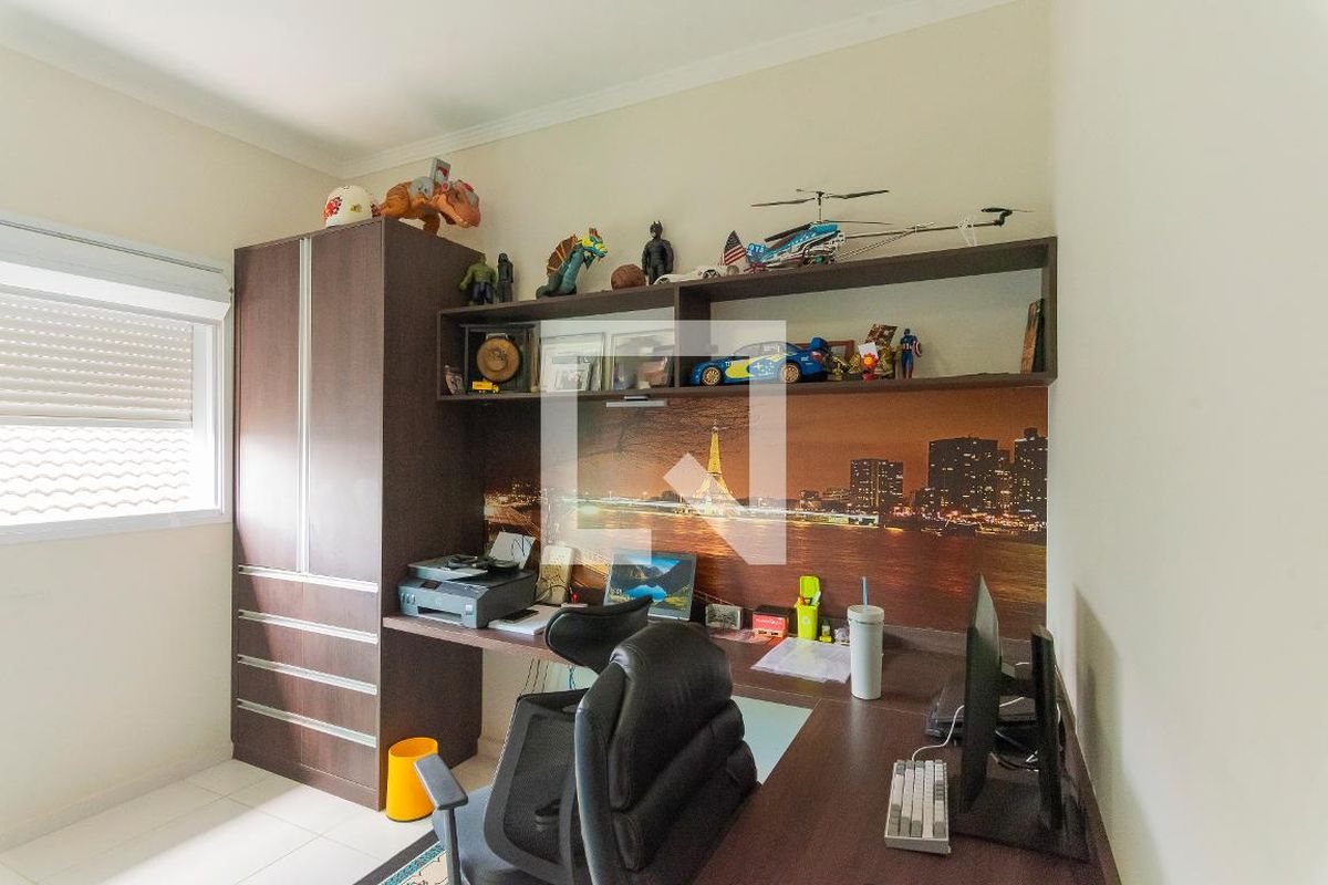Casa à Venda - Swiss Park, 4 Quartos,  320 m2 em , Campinas - sp | SoloBR