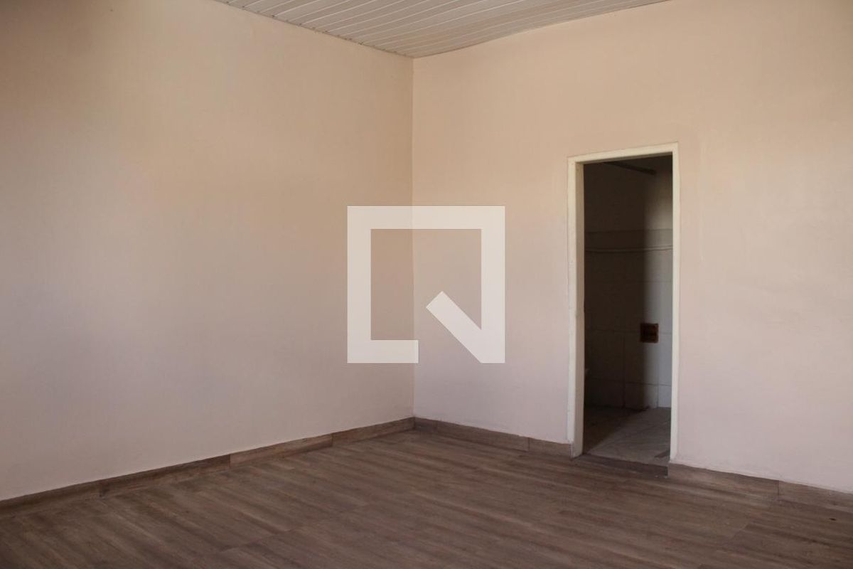 Casa, 1 quarto, 300 m² - Foto 18