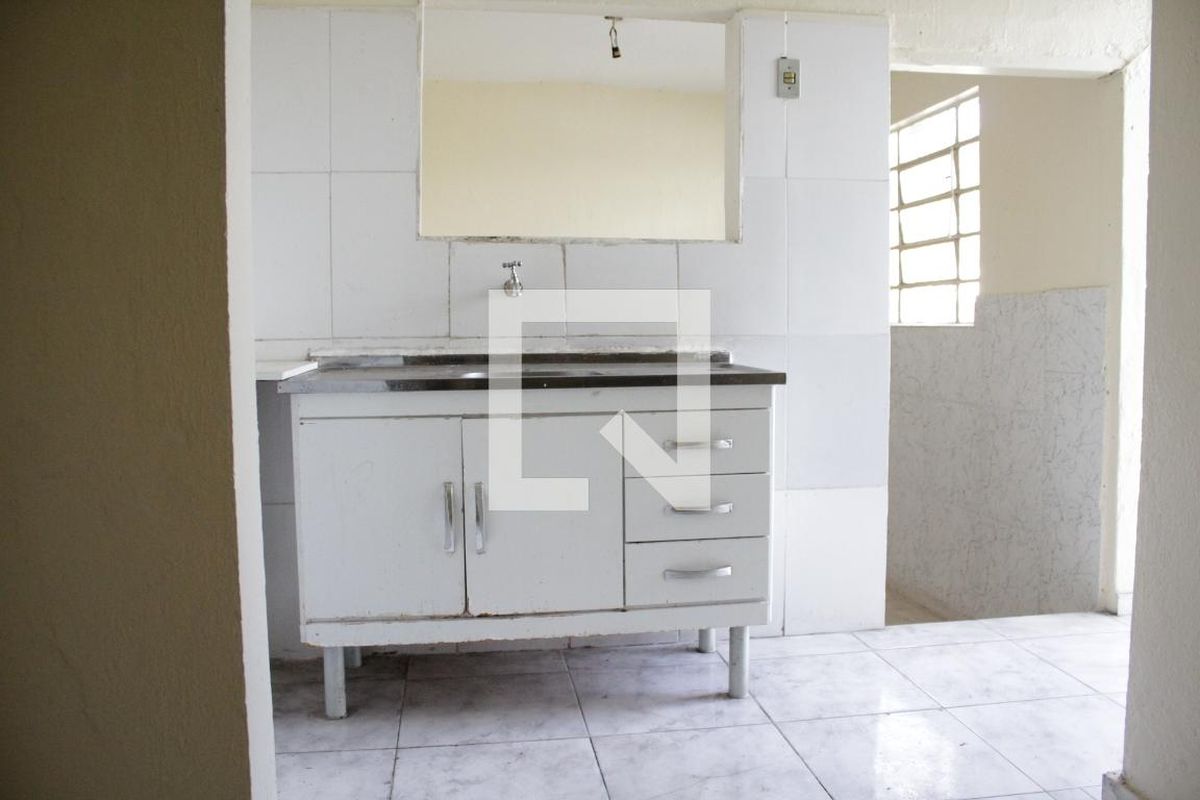 Casa, 1 quarto, 300 m² - Foto 30