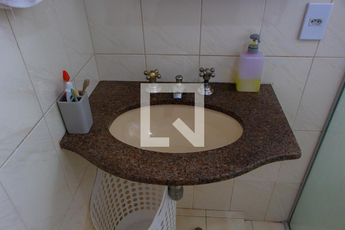 Apartamento à Venda - Jardim Flamboyant, 2 Quartos,  65 m2 em , Campinas - sp | SoloBR