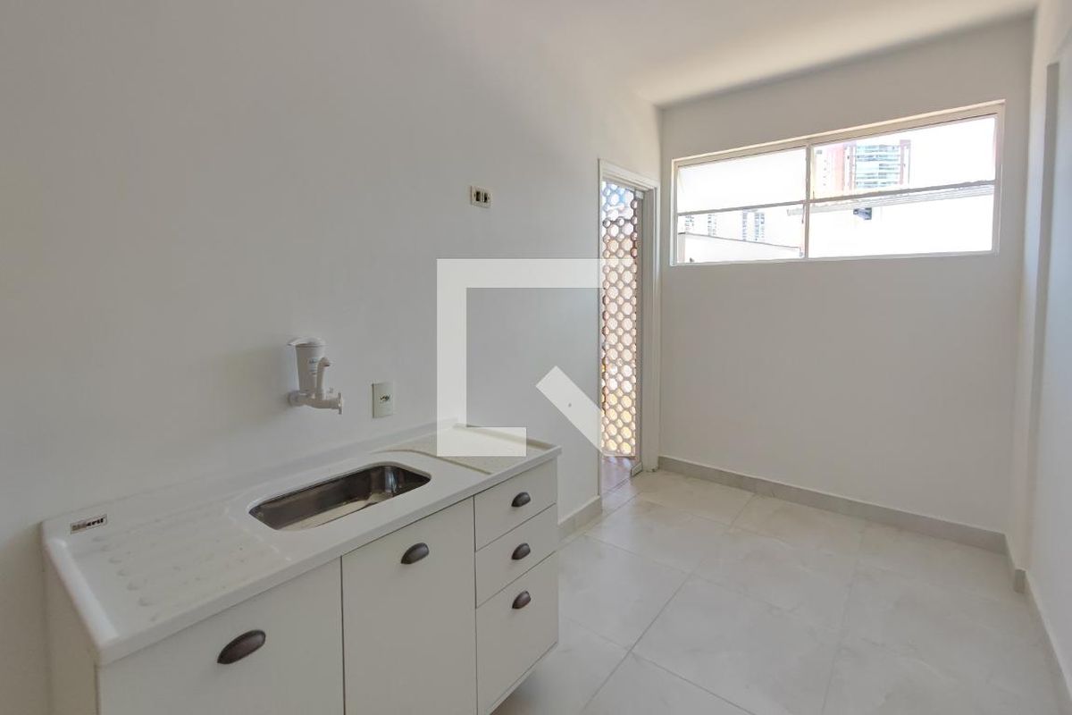 Apartamento à Venda - Cambuí, 2 Quartos,  65 m2 em , Campinas - sp | SoloBR