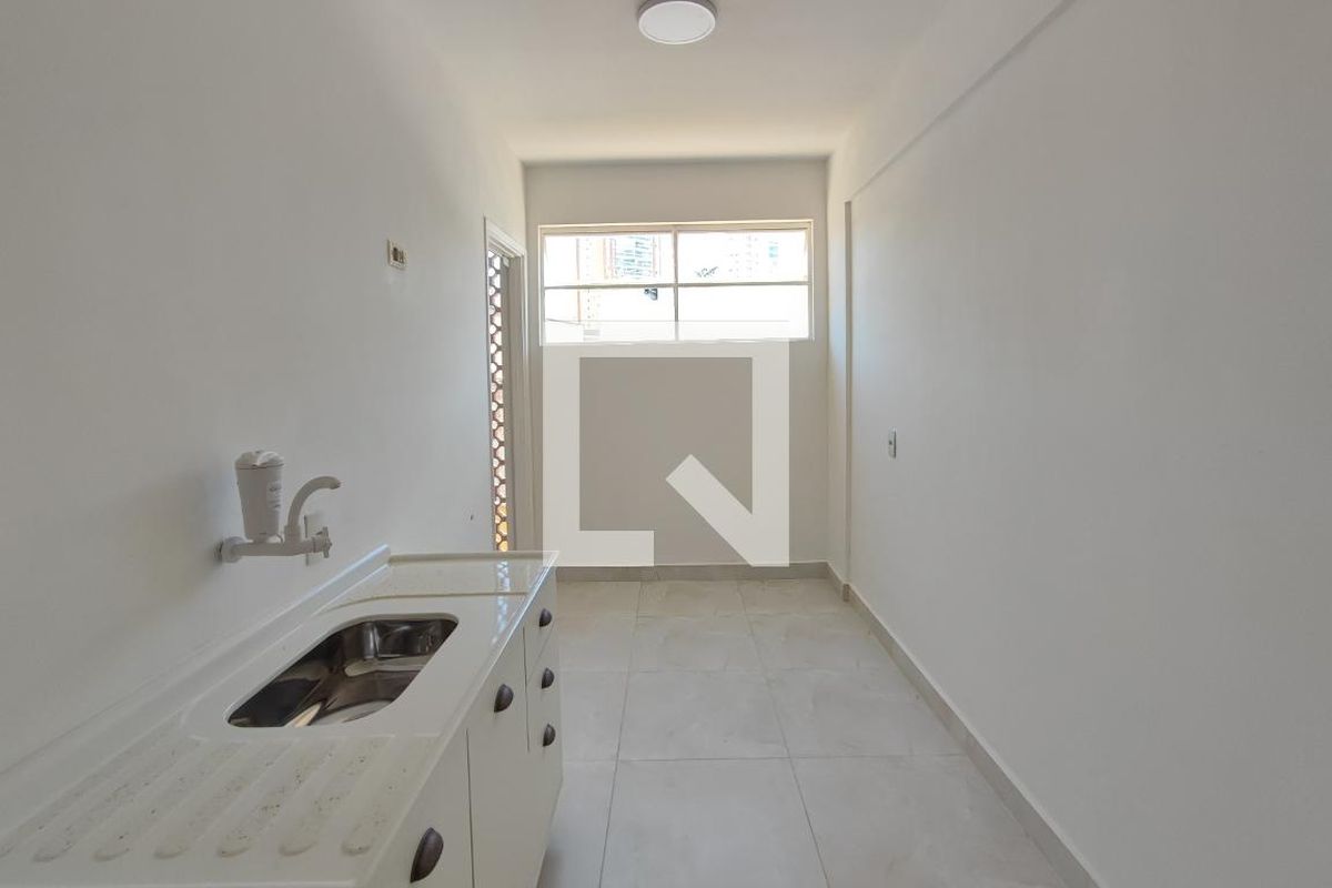Apartamento à Venda - Cambuí, 2 Quartos,  65 m2 em , Campinas - sp | SoloBR