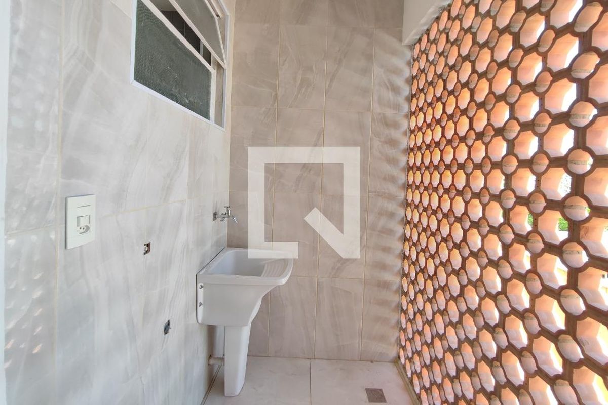 Apartamento à Venda - Cambuí, 2 Quartos,  65 m2 em , Campinas - sp | SoloBR