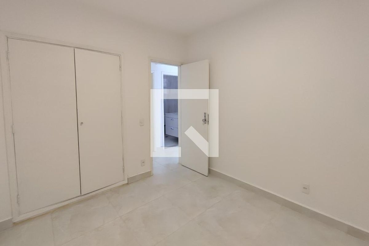 Apartamento à Venda - Cambuí, 2 Quartos,  65 m2 em , Campinas - sp | SoloBR