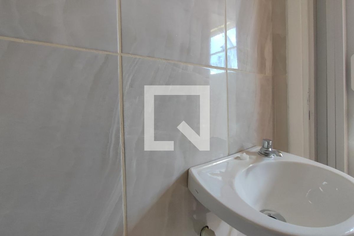 Apartamento à Venda - Cambuí, 2 Quartos,  65 m2 em , Campinas - sp | SoloBR