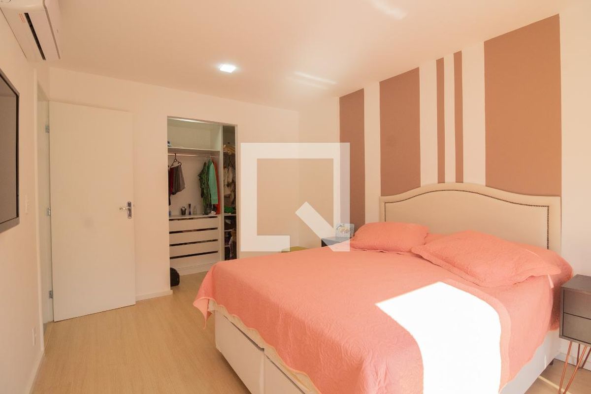Casa, 4 quartos, 254 m² - Foto 68
