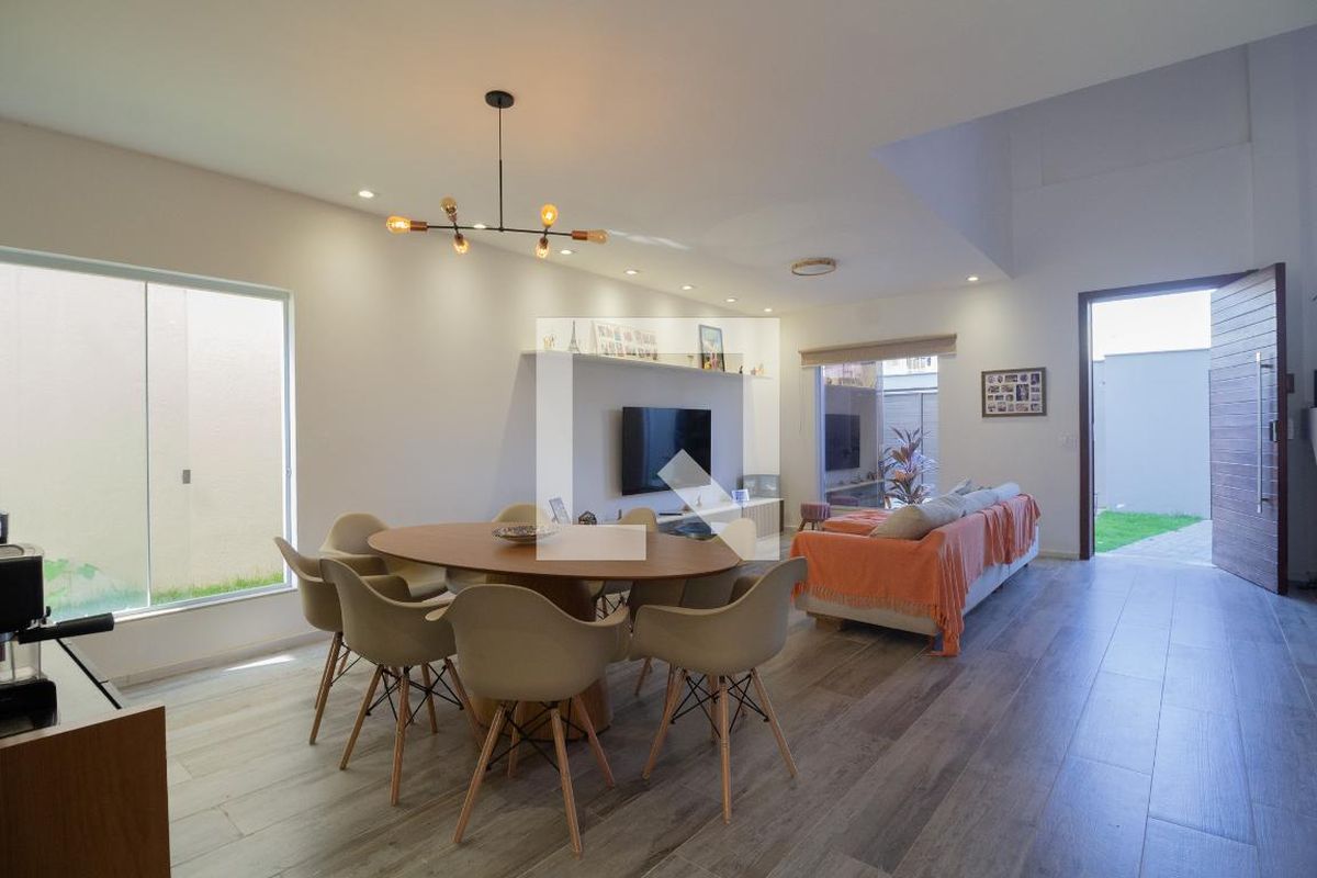 Casa, 4 quartos, 254 m² - Foto 8