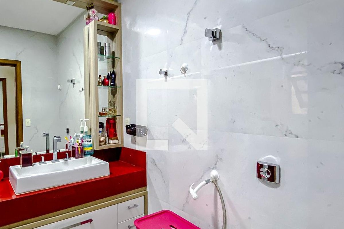 Casa, 4 quartos, 267 m² - Foto 42