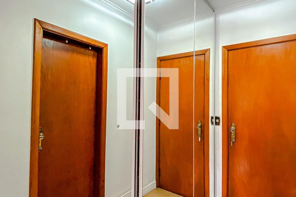Casa, 4 quartos, 267 m² - Foto 36