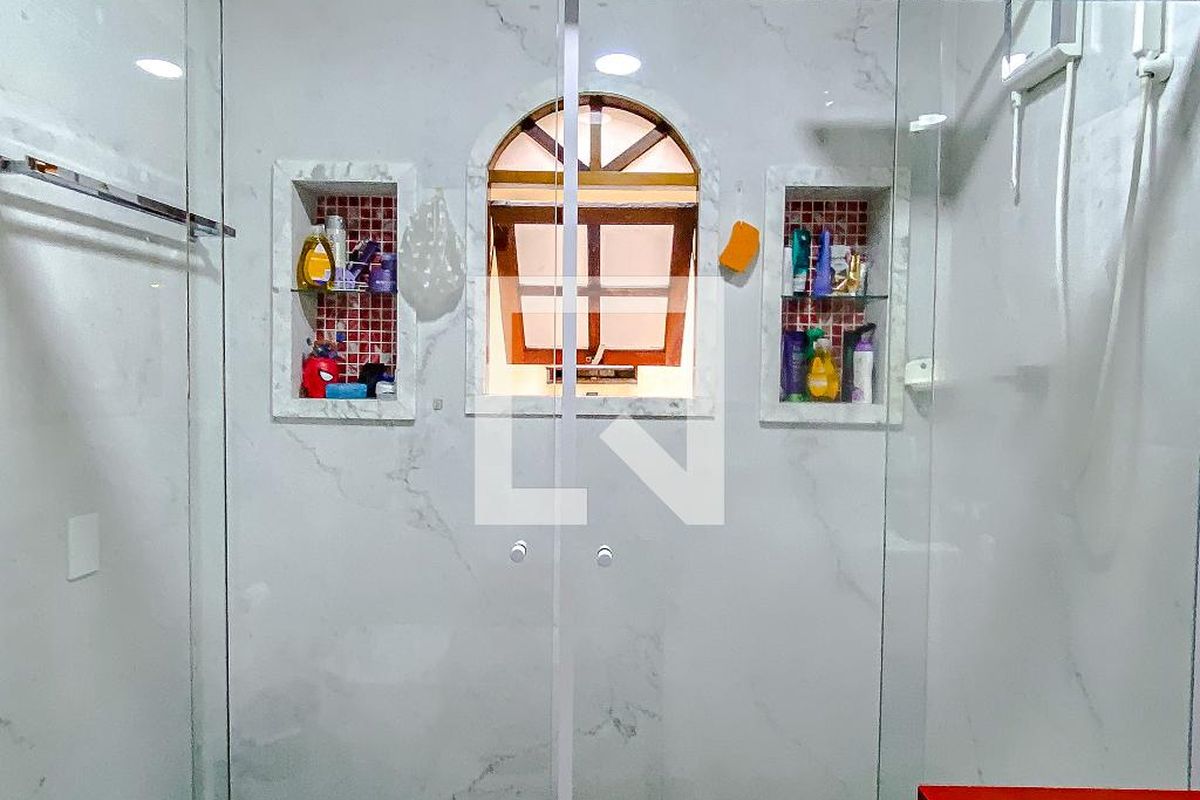 Casa, 4 quartos, 267 m² - Foto 48