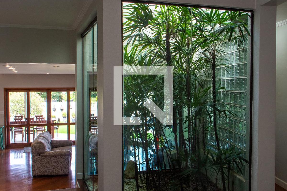 Casa à Venda - Centro, 4 Quartos,  422 m2 em , Campinas - sp | SoloBR