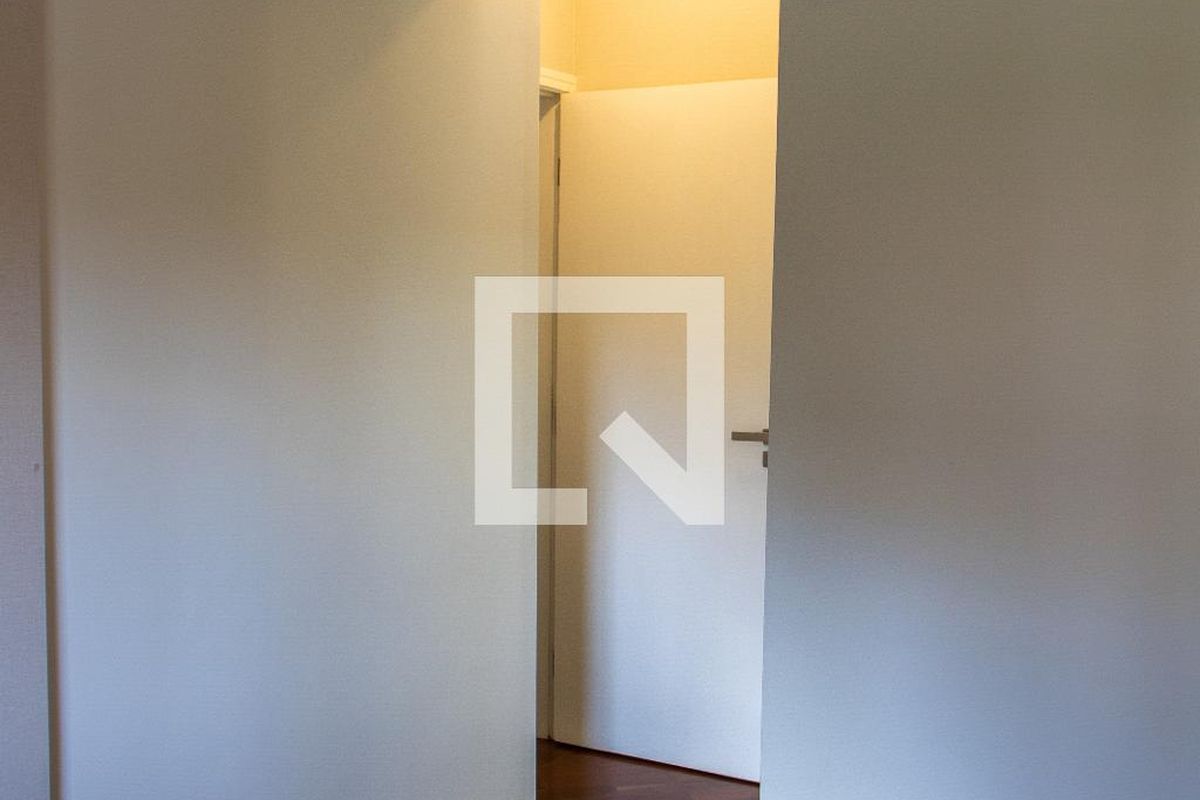Casa à Venda - Centro, 4 Quartos,  422 m2 em , Campinas - sp | SoloBR