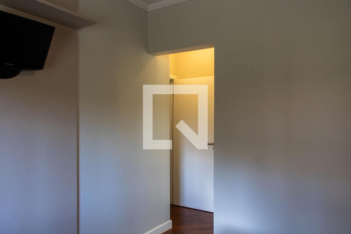 Casa à Venda - Centro, 4 Quartos,  422 m2 em , Campinas - sp | SoloBR