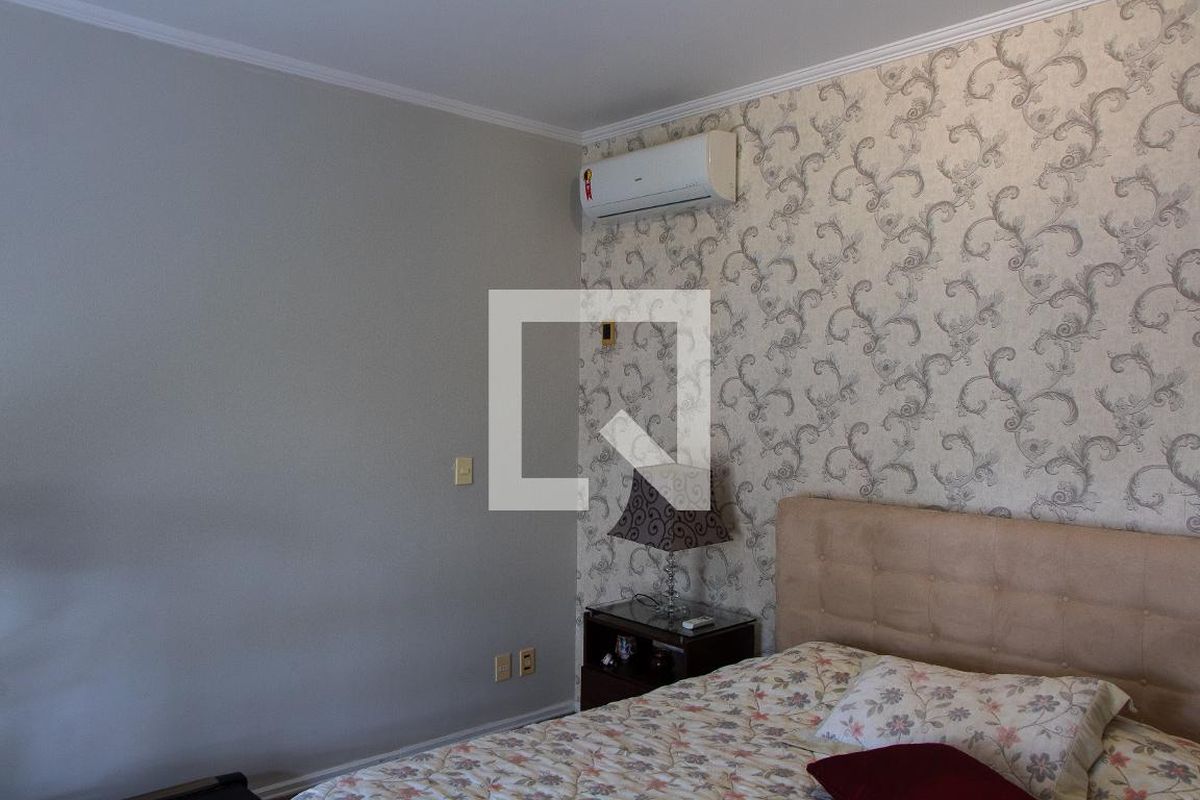 Casa à Venda - Centro, 4 Quartos,  422 m2 em , Campinas - sp | SoloBR