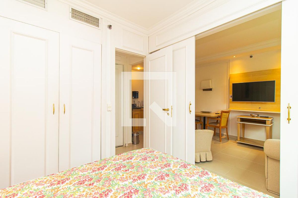 Apartamento, 1 quarto, 32 m² - Foto 8