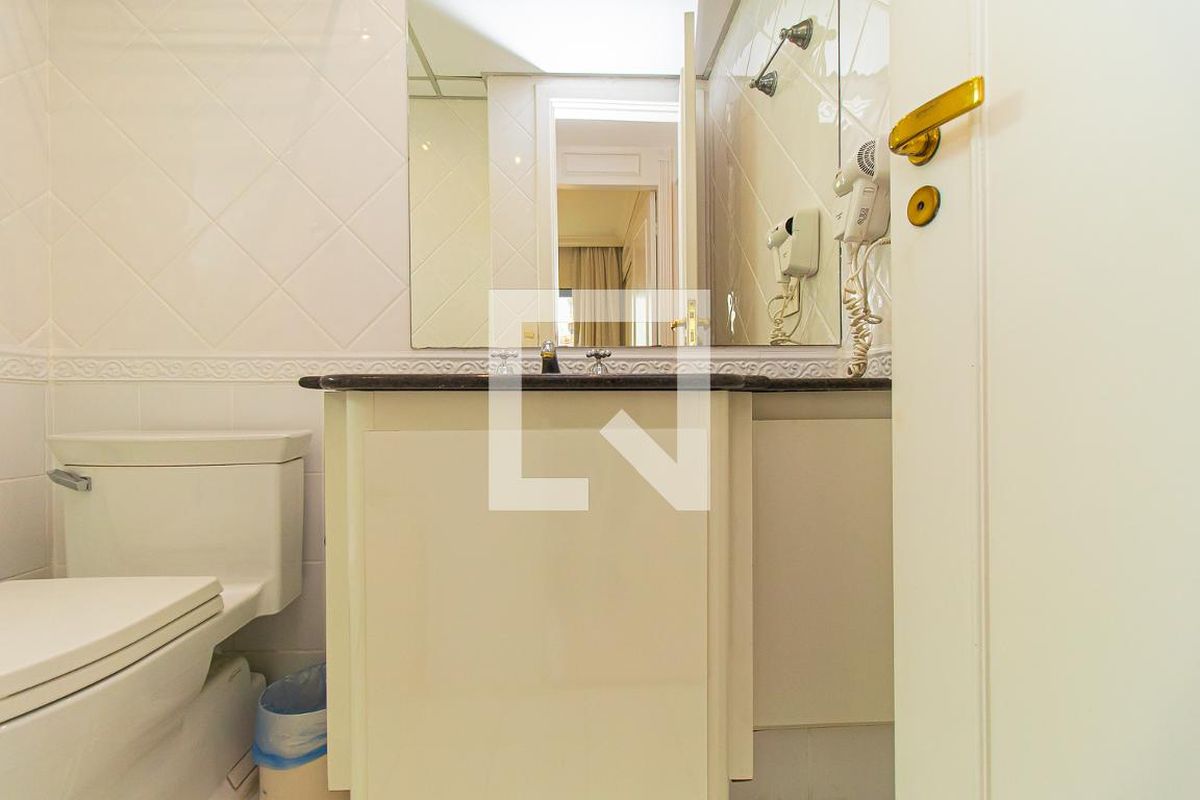 Apartamento, 1 quarto, 32 m² - Foto 12