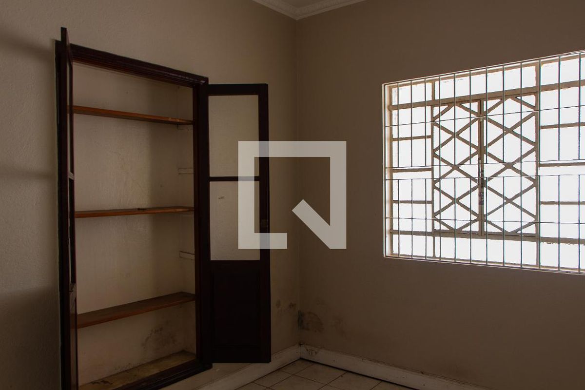 Casa à Venda - Guanabara, 5 Quartos,  561 m2 em , Campinas - sp | SoloBR