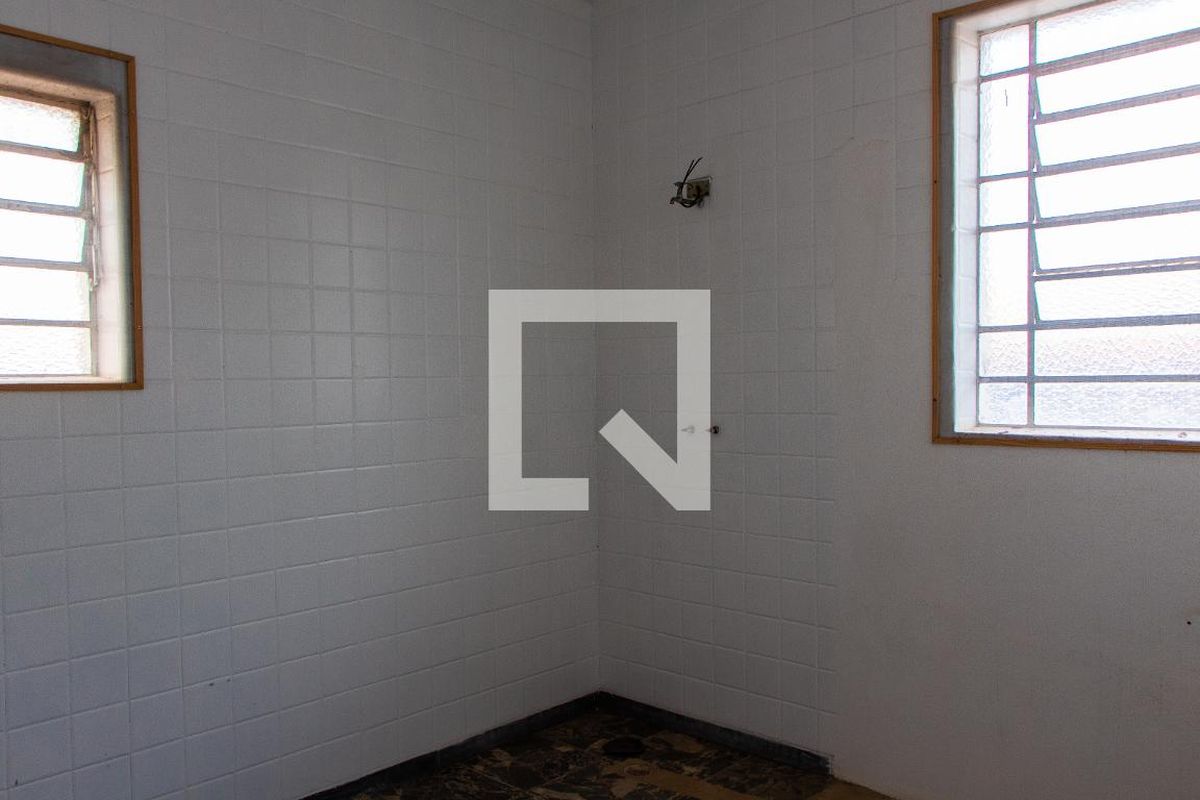 Casa à Venda - Guanabara, 5 Quartos,  561 m2 em , Campinas - sp | SoloBR