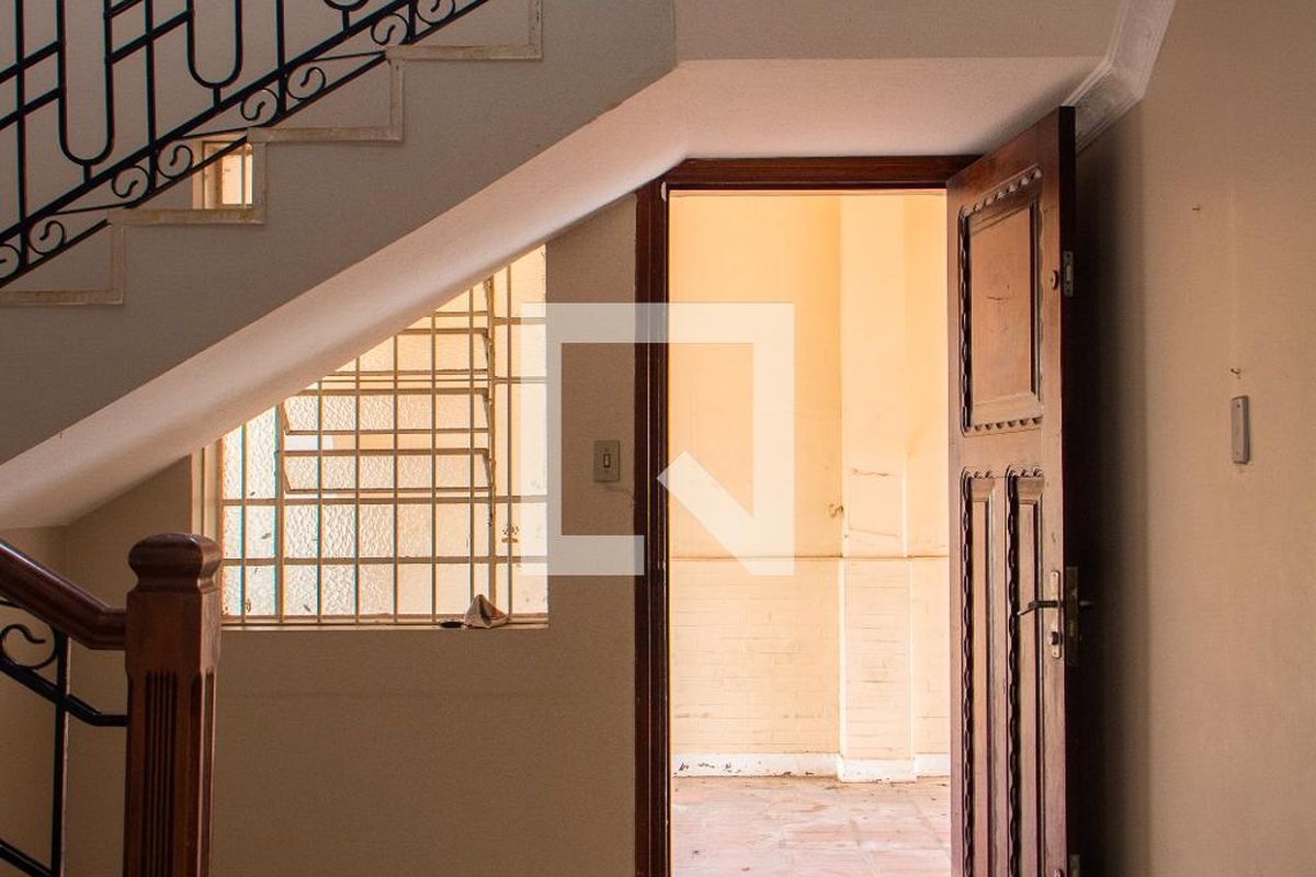 Casa à Venda - Guanabara, 5 Quartos,  561 m2 em , Campinas - sp | SoloBR