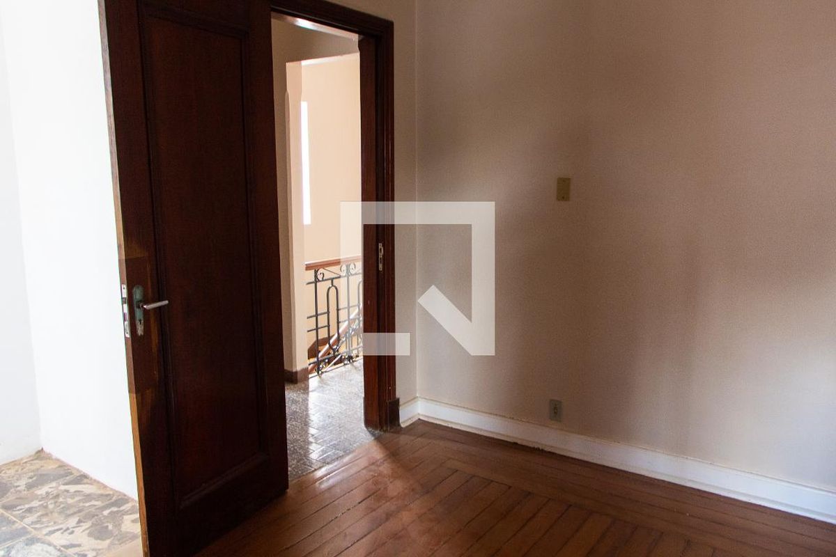 Casa à Venda - Guanabara, 5 Quartos,  561 m2 em , Campinas - sp | SoloBR