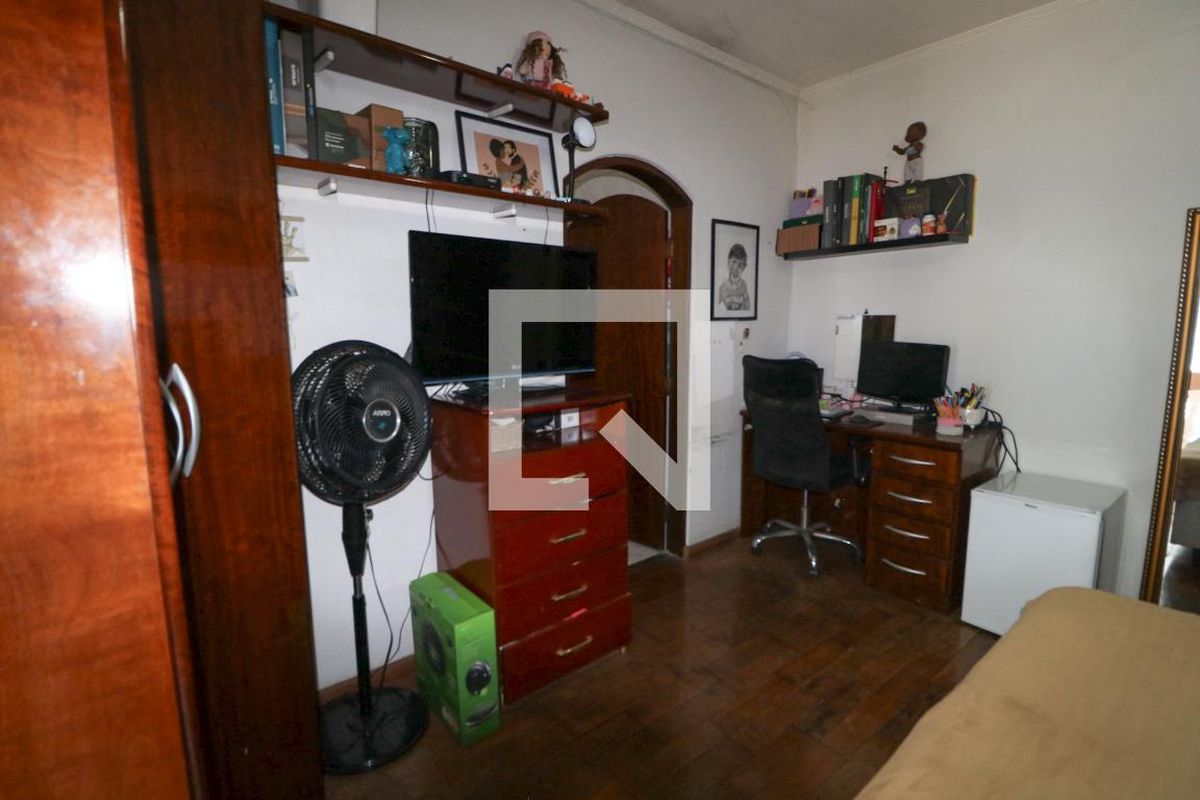 Casa, 3 quartos, 220 m² - Foto 26