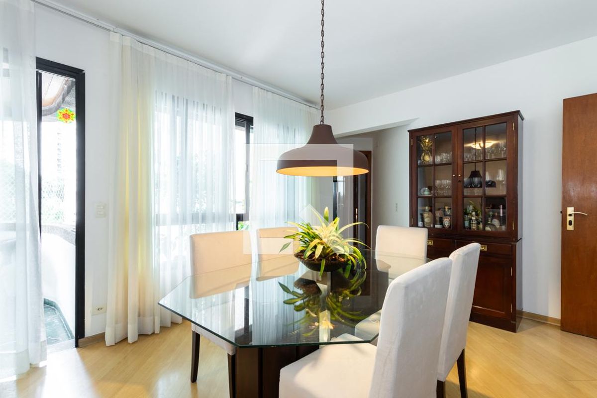 Apartamento, 3 quartos, 135 m² - Foto 8