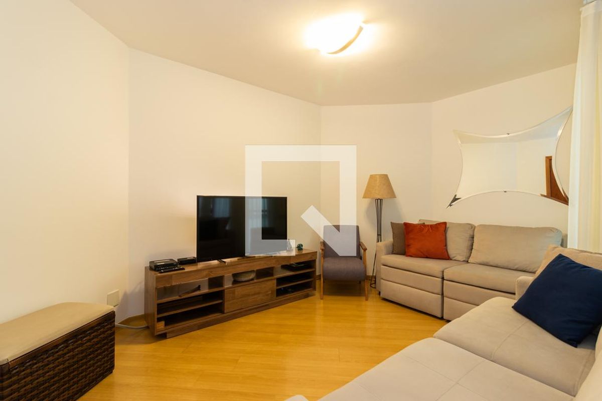 Apartamento, 3 quartos, 135 m² - Foto 1