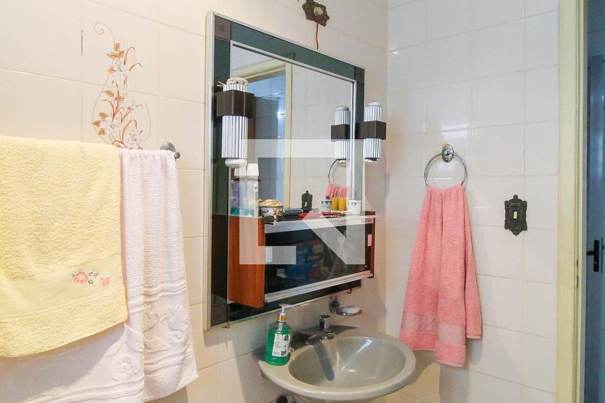 Casa, 3 quartos, 227 m² - Foto 50