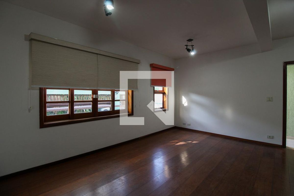Casa, 4 quartos, 300 m² - Foto 53