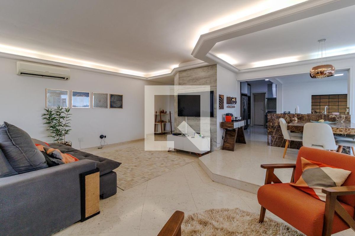 Apartamento, 3 quartos, 220 m² - Foto 2