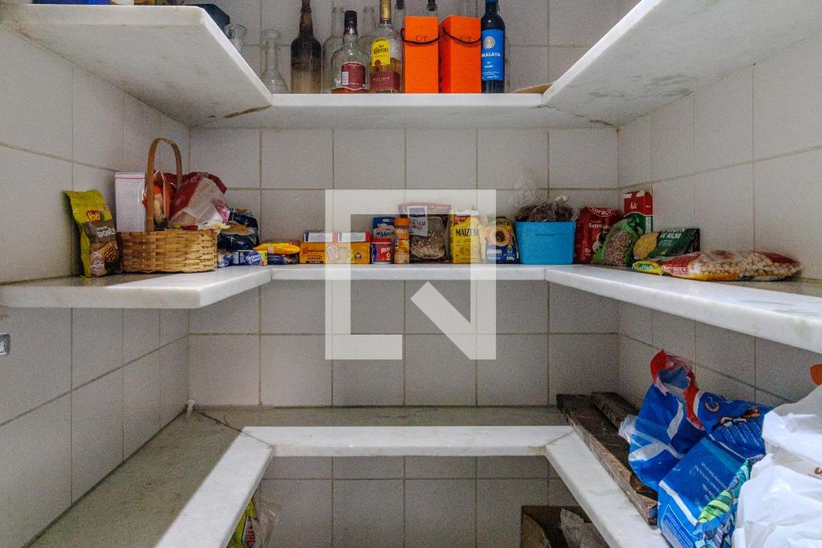 Apartamento, 3 quartos, 220 m² - Foto 116