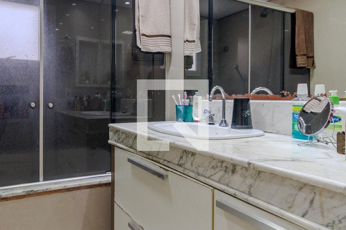 Apartamento, 3 quartos, 220 m² - Foto 50