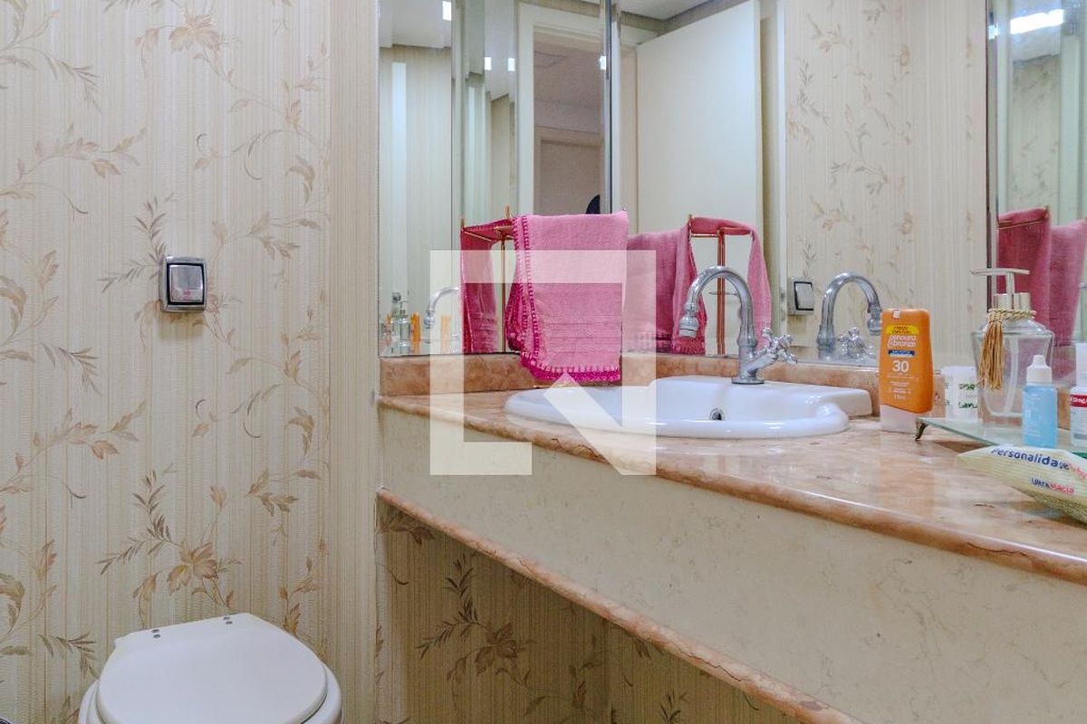 Apartamento, 3 quartos, 220 m² - Foto 24