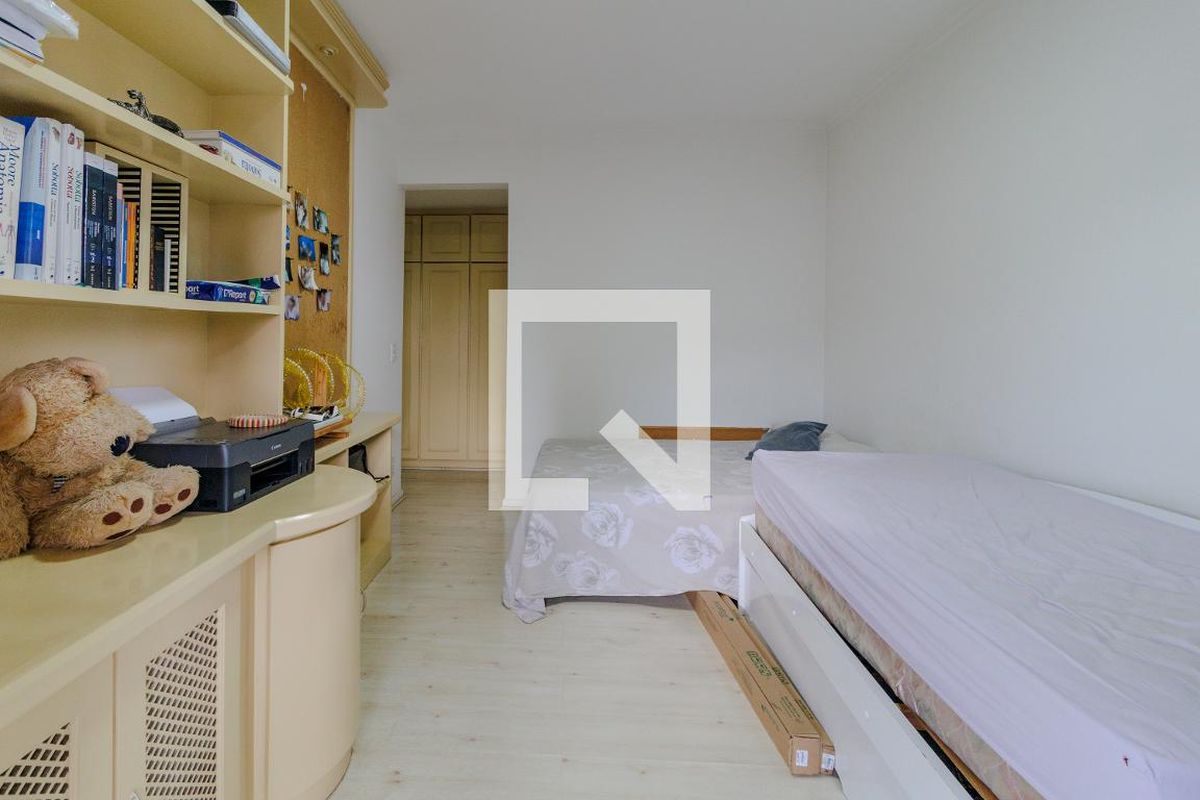 Apartamento, 3 quartos, 220 m² - Foto 64