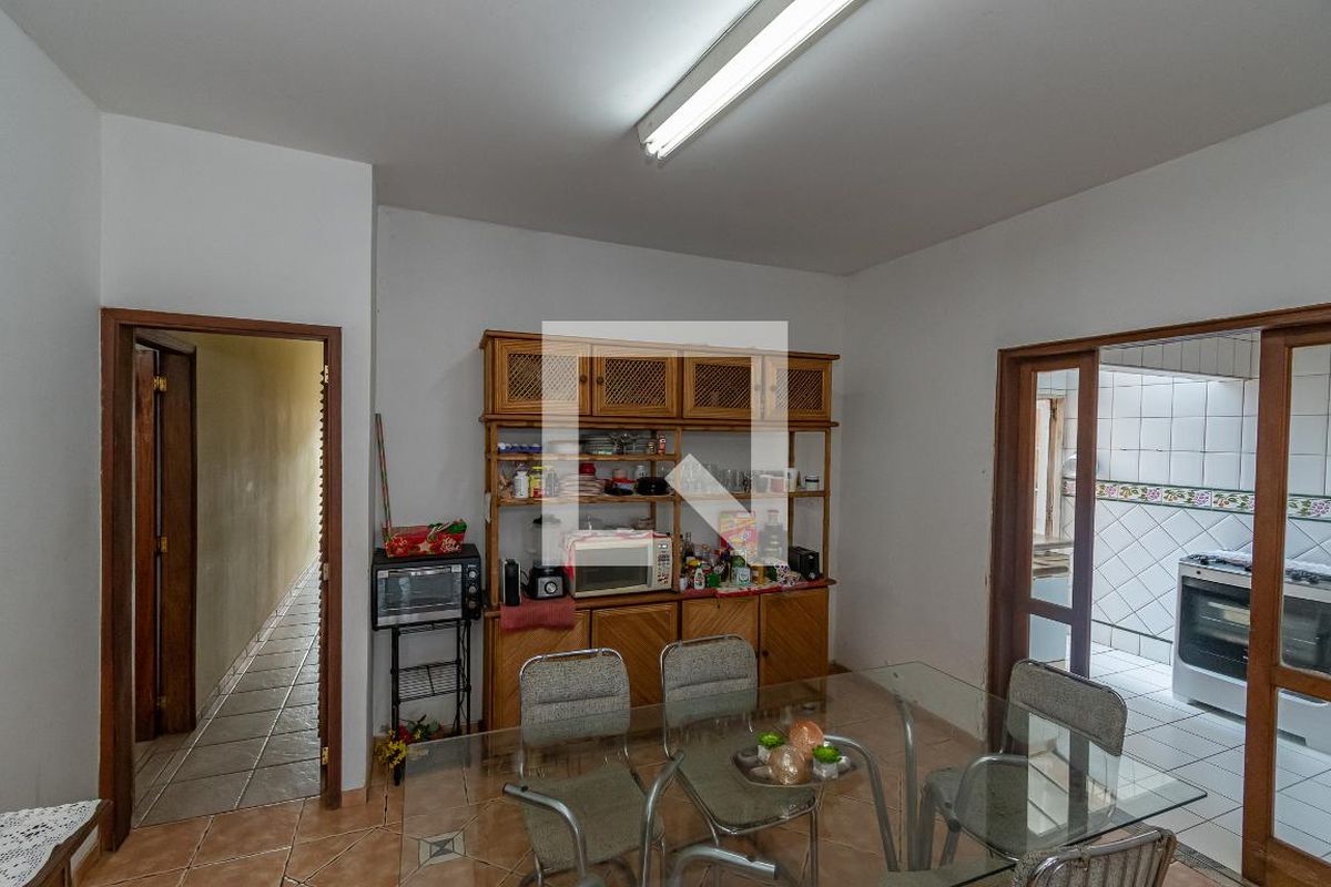Casa à Venda - Jardim Chapadão, 3 Quartos,  363 m2 em , Campinas - sp | SoloBR