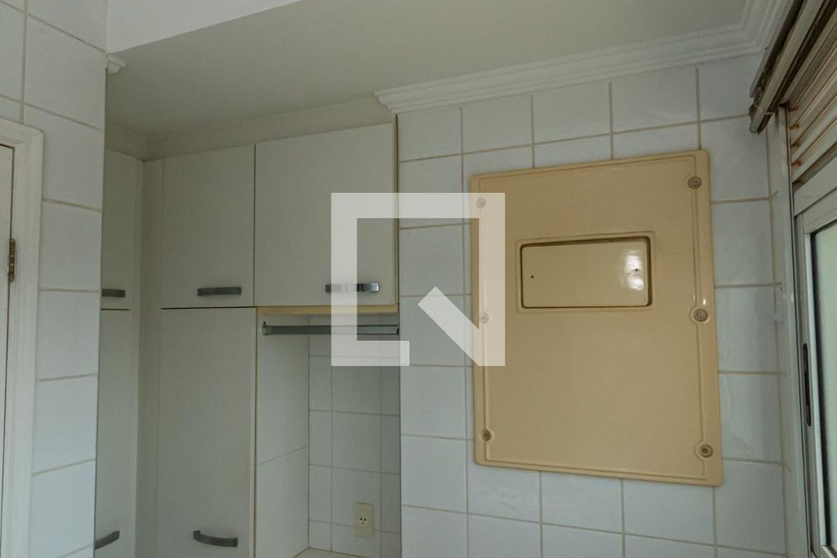 Apartamento à Venda - Vila Brandina, 3 Quartos,  260 m2 em , Campinas - sp | SoloBR