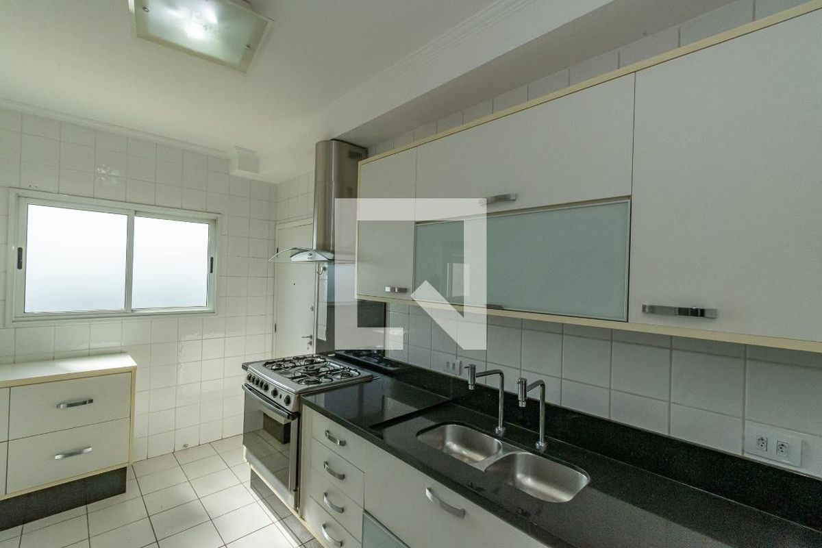 Apartamento à Venda - Vila Brandina, 3 Quartos,  260 m2 em , Campinas - sp | SoloBR