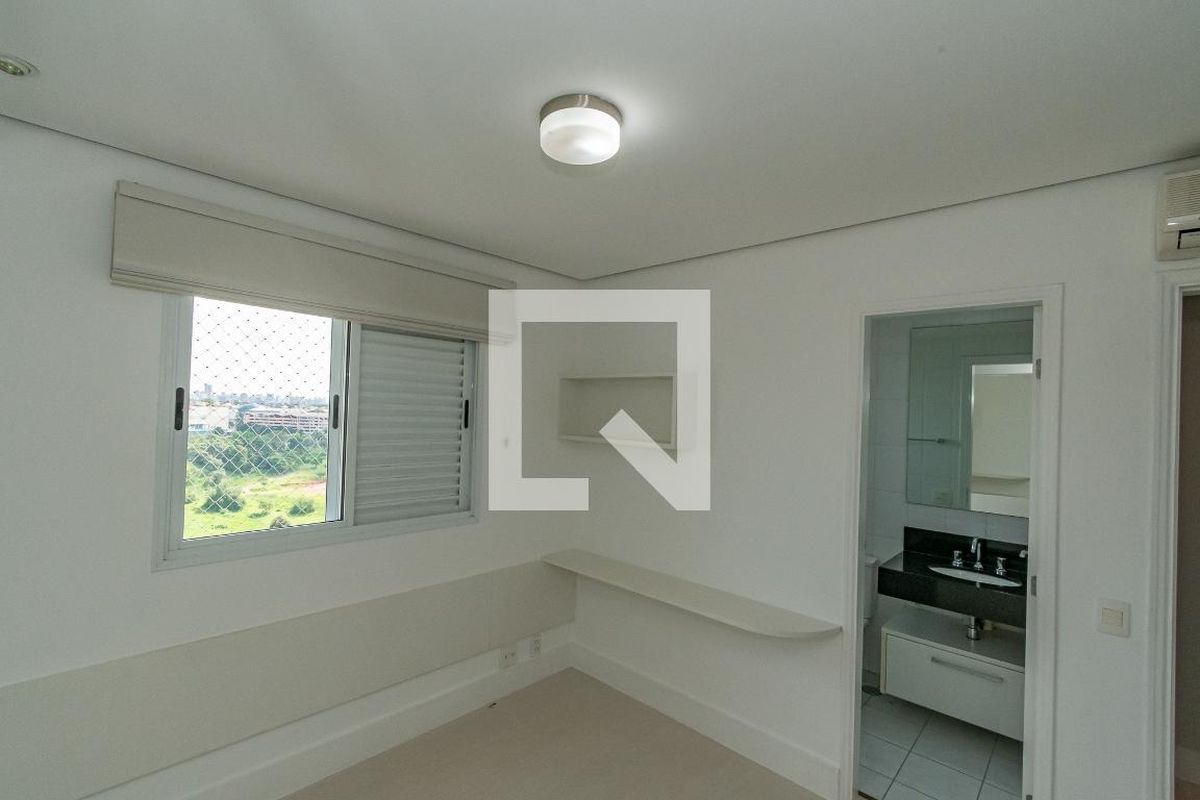 Apartamento à Venda - Vila Brandina, 3 Quartos,  260 m2 em , Campinas - sp | SoloBR