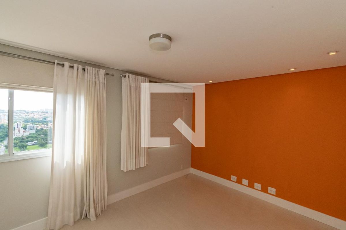 Apartamento à Venda - Vila Brandina, 3 Quartos,  260 m2 em , Campinas - sp | SoloBR