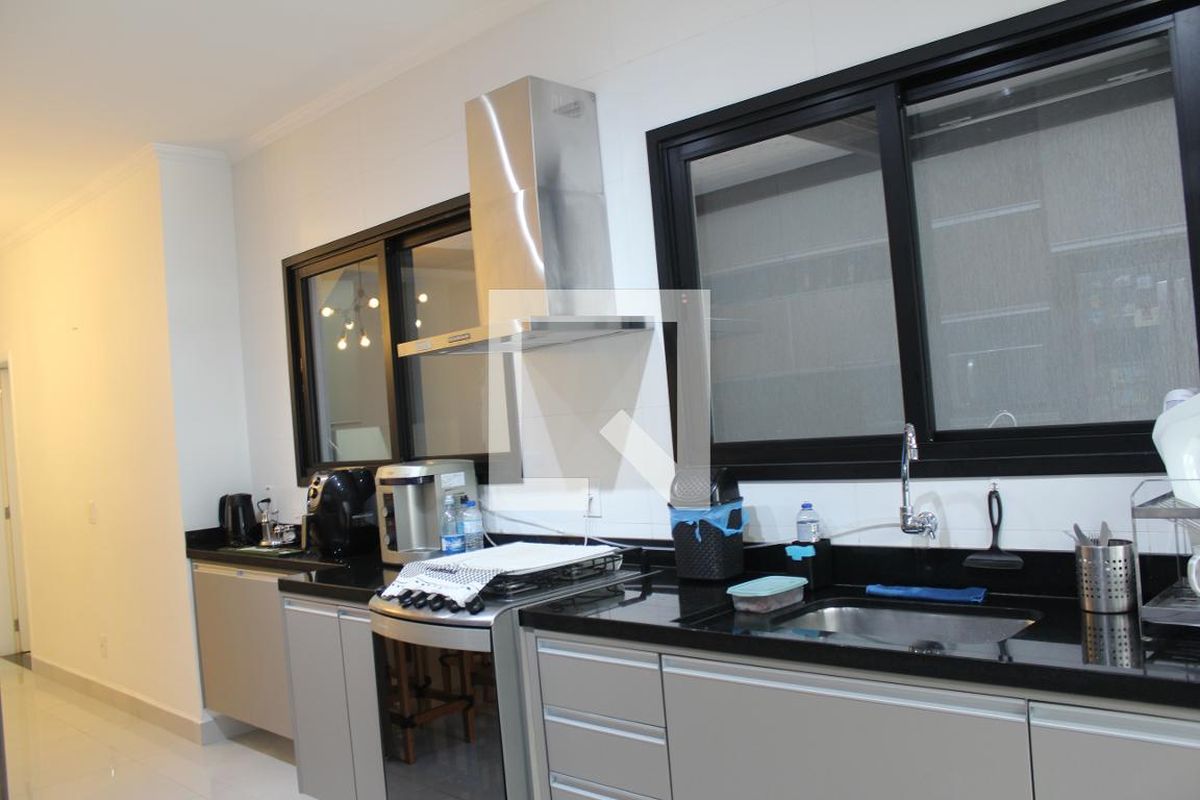 Casa, 3 quartos, 250 m² - Foto 79