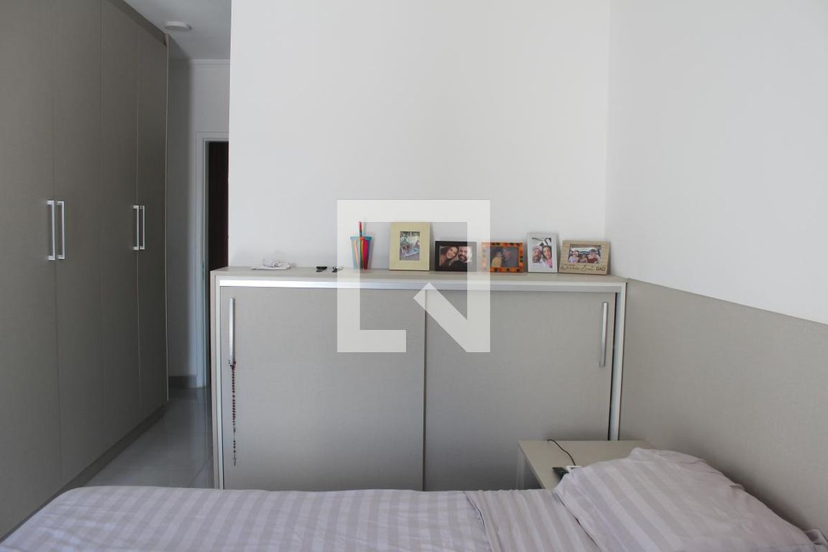 Casa, 3 quartos, 250 m² - Foto 23