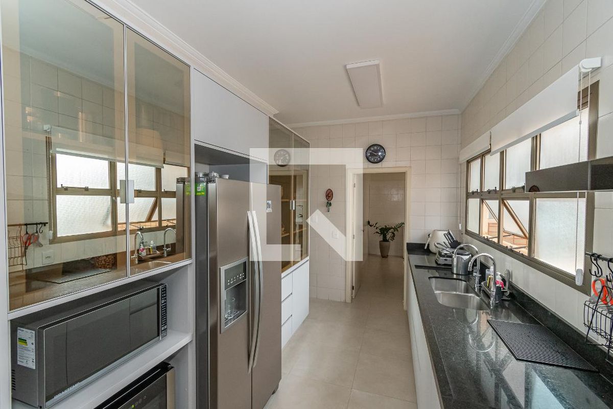 Apartamento à Venda - Cambuí, 5 Quartos,  365 m2 em , Campinas - sp | SoloBR
