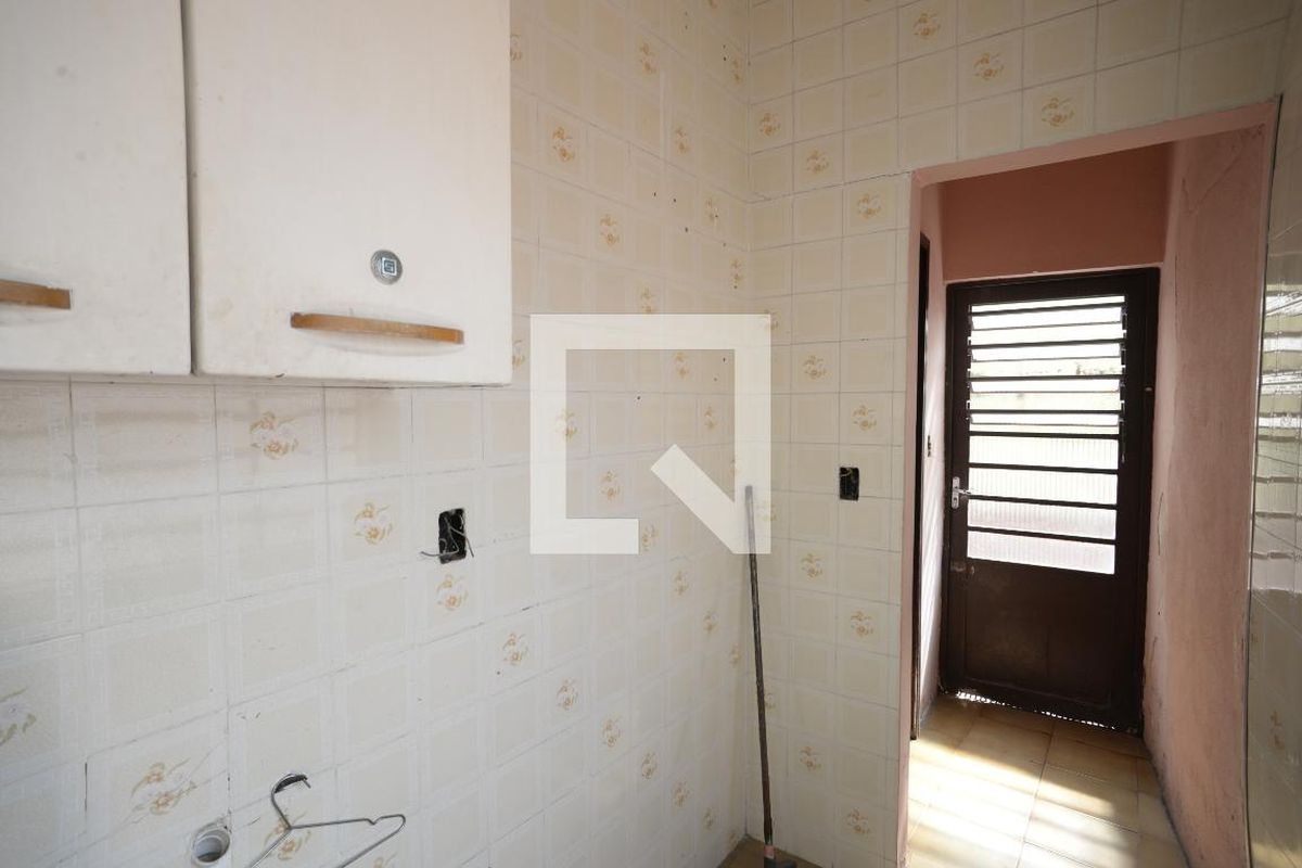 Casa, 3 quartos, 276 m² - Foto 40