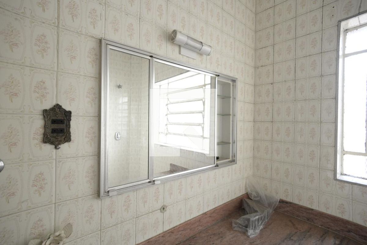 Casa, 3 quartos, 276 m² - Foto 28