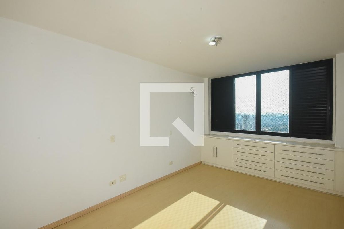 Apartamento, 3 quartos, 215 m² - Foto 68