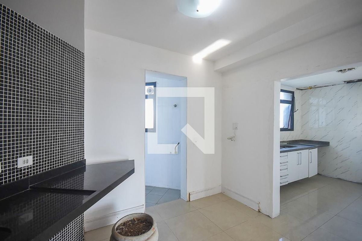 Apartamento, 3 quartos, 215 m² - Foto 94