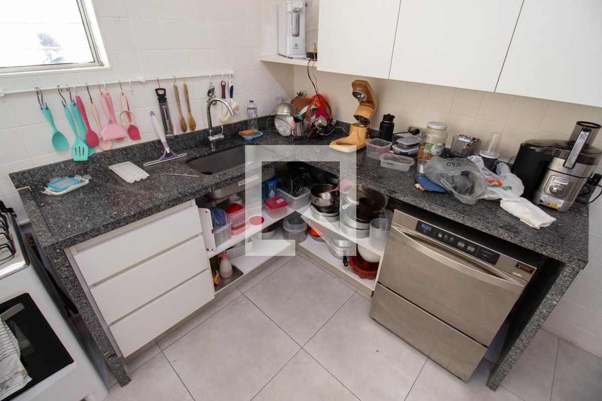 Casa, 2 quartos, 240 m² - Foto 53